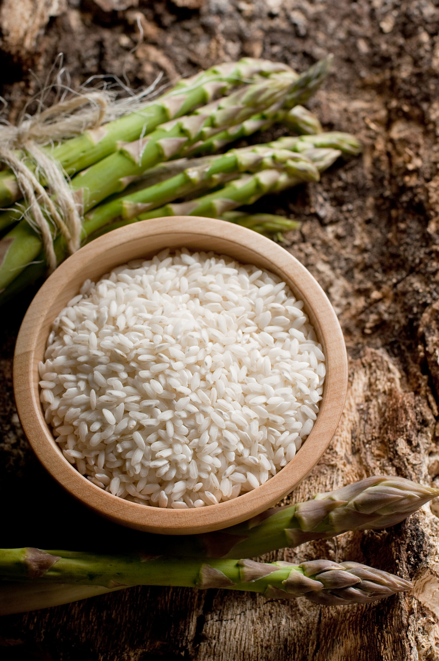 raw rice with raw asparagus